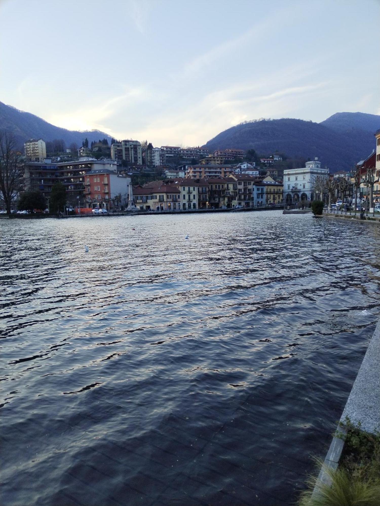 Un Balcone Sul Lago โอเมญา ภายนอก รูปภาพ