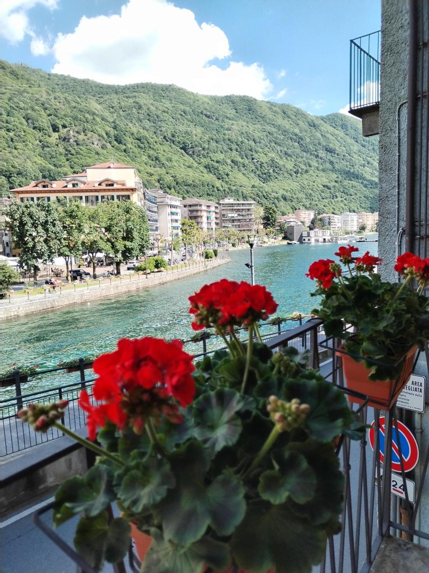 Un Balcone Sul Lago โอเมญา ภายนอก รูปภาพ