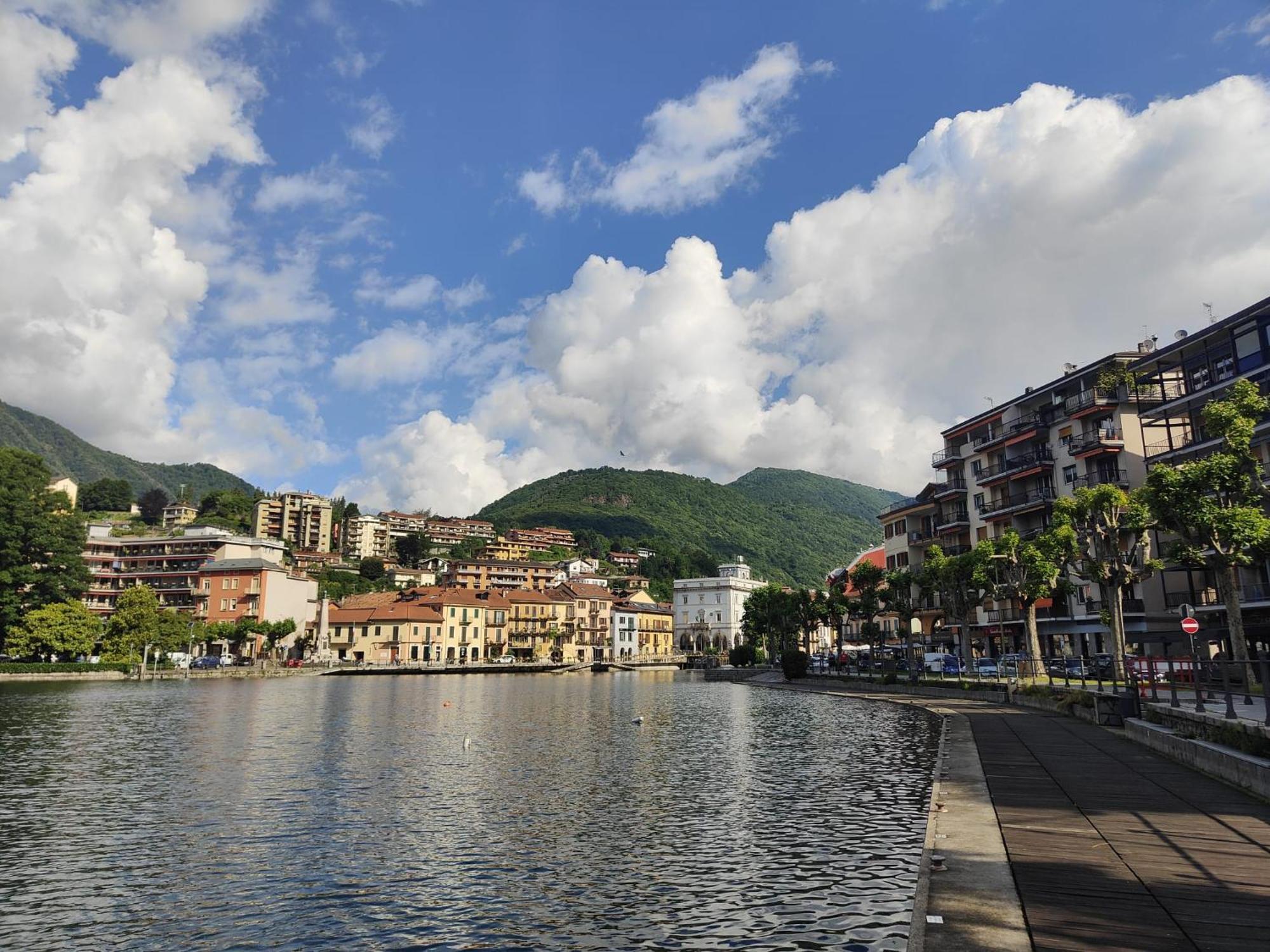 Un Balcone Sul Lago โอเมญา ภายนอก รูปภาพ
